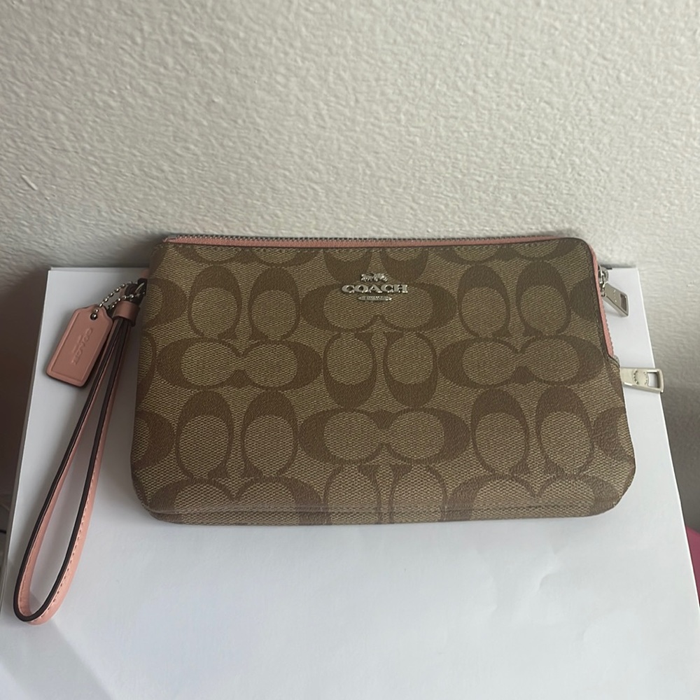 Signature Canvas Coach Accordion Zip Wallet